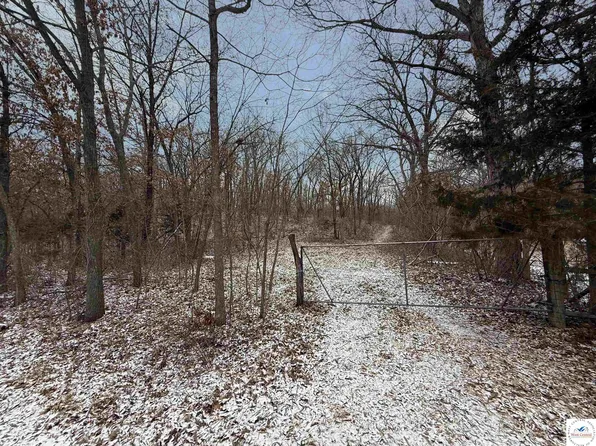 Bluebird Hollow Rd, Hughesville, MO 65334