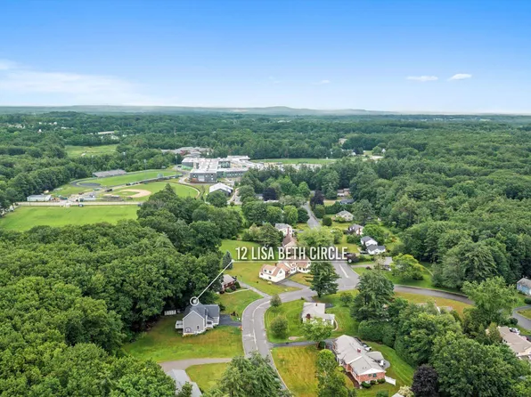 12 Lisa Beth Circle, Dover, NH 03820