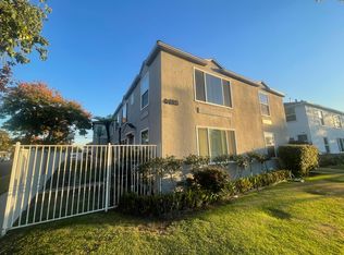 4490 N Banner Dr APT 3, Long Beach, CA 90807