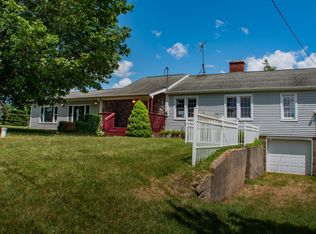 6491 Cambria Rd, Hillsdale, MI 49242