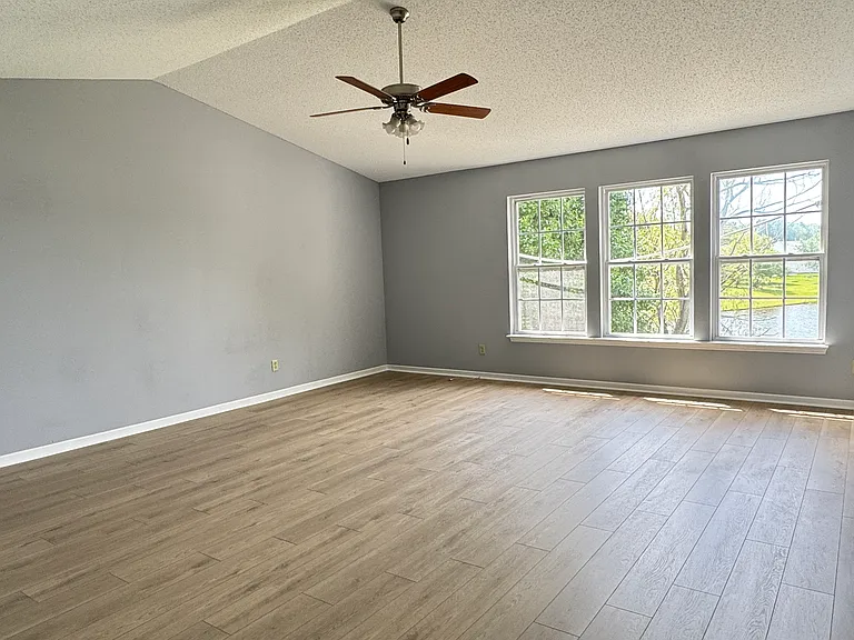 10105 Yosemite Ln — Photo 10