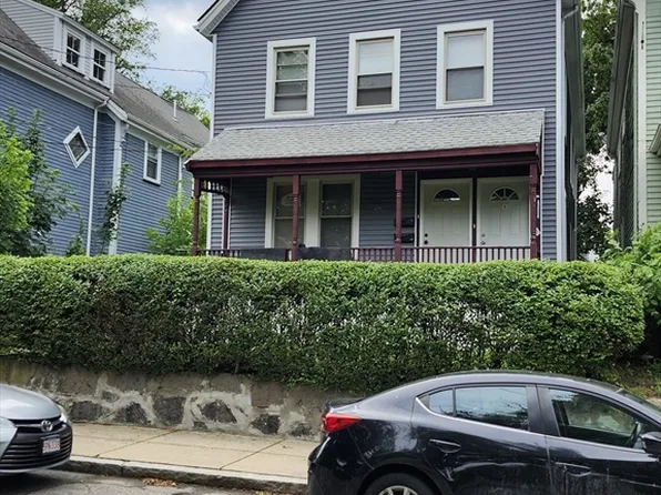 24 Ventura St, Dorchester, MA 02124