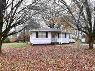 441 Fulton St, Burlington, NC 27217