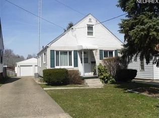 1615 27th St NE, Canton, OH 44714