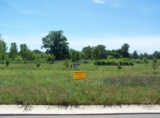 5960 Purple Martin Dr, South Rockwood, MI 48179
