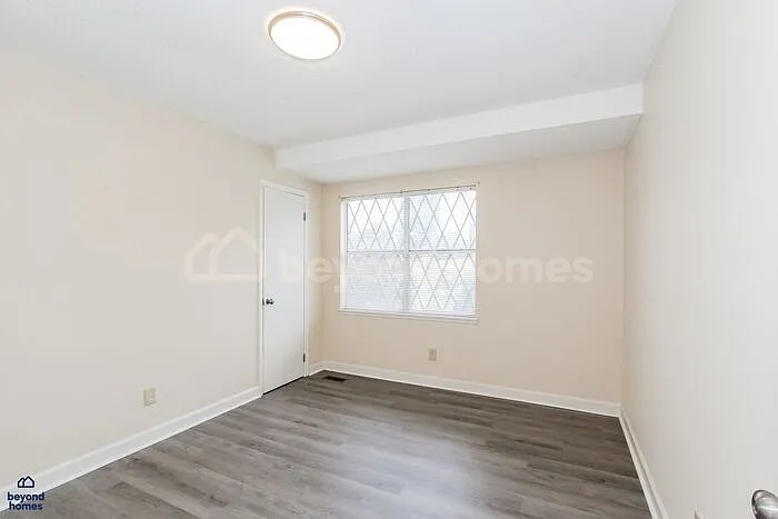 5101 Rick Dr — Photo 9