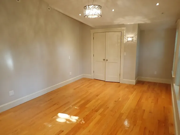 172 Weston St #2 — Photo 32