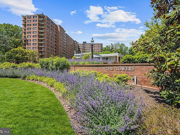 2nd image of 4201 Cathedral Ave NW APT 416E