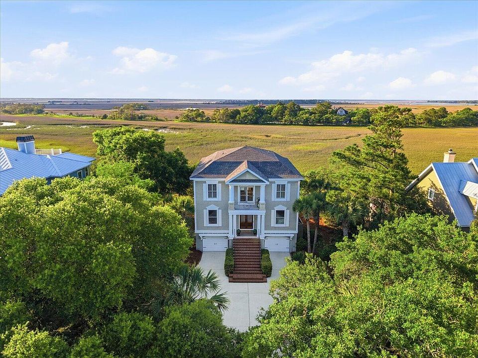1st image of 37 Seagrass Ln