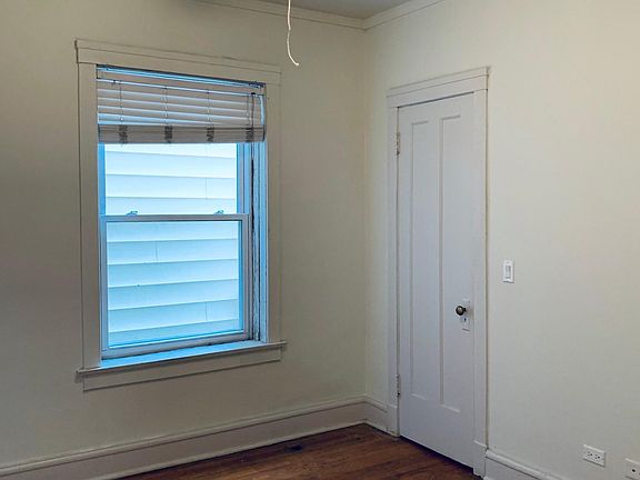 5th image of 6422 N Newgard Ave #1