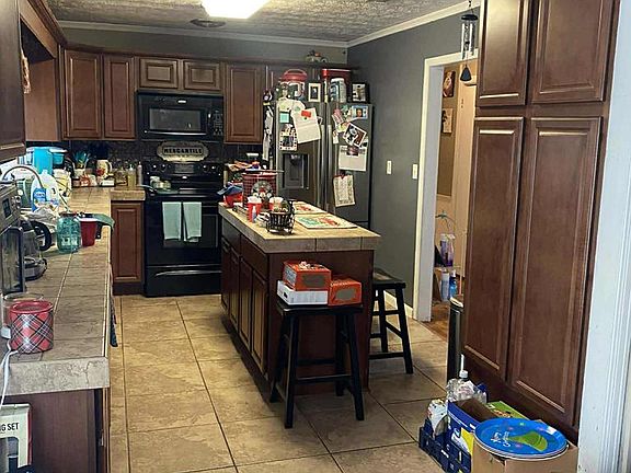 5th image of 510 Lake Park Dr