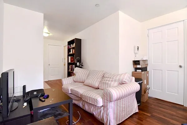 Rented by J Misrahi Realty Corp | media 22