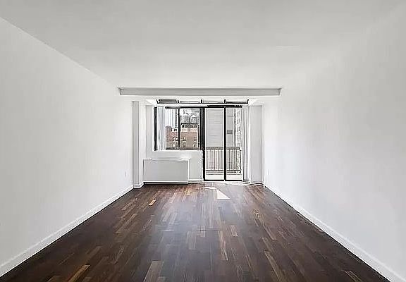 2nd image of 184 Lexington Ave APT 4F