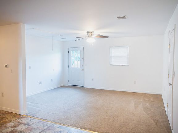 5th image of 301 S Main St #307