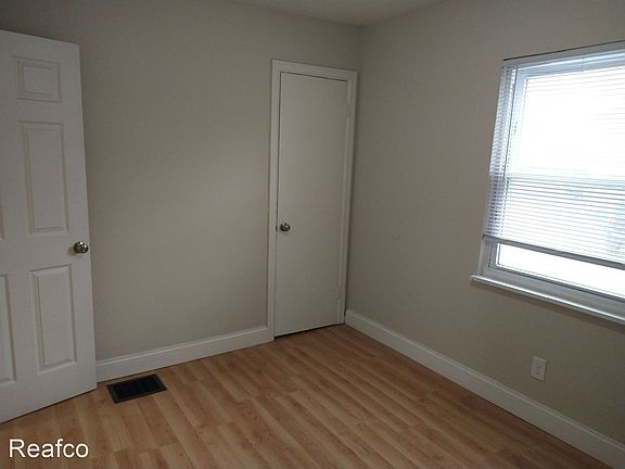 5th image of 112 Columbian Ave #A