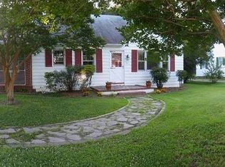 71 Bunting Ln, Poquoson, VA 23662