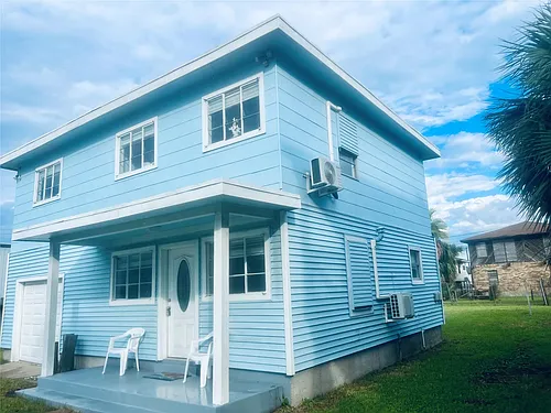 6004 Avenue T Photo 1