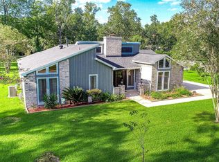 1410 W Stroker Rd, Crosby, TX 77532