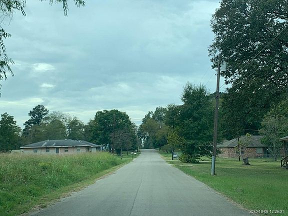 4th image of 1905 Sunrise Ave