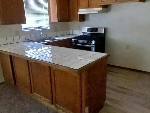 4th image of 42735 Moonridge Rd