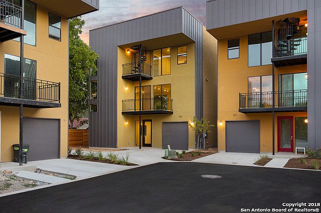 1st image of 131 Lotus Ave
