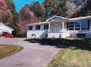 4964 Evitts Creek Rd, Bedford, PA 15522