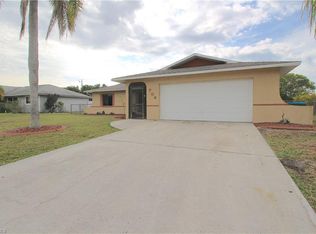 706 SW 35th Ter, Cape Coral, FL 33914