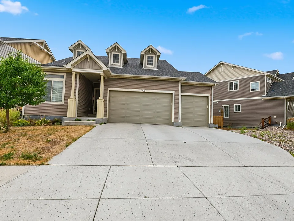 7202 Sedgerock Ln