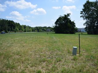 60 Twin Hills Dr, Watervliet, MI 49098