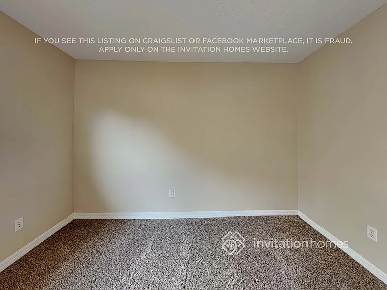 6329 Rolden Ct — Photo 21