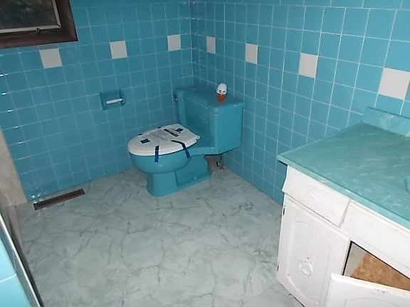 Full Bath