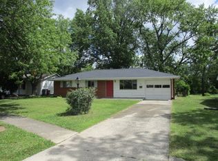 808 Crestwood Dr, Lima, OH