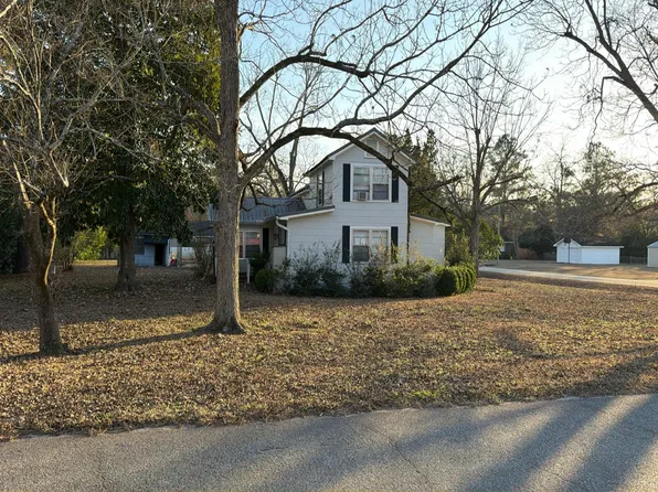 1002 E 28th Ave, Cordele, GA 31015