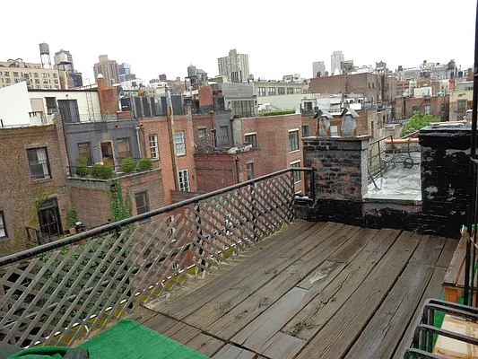 Rented by Sotheby's International Realty | media 2