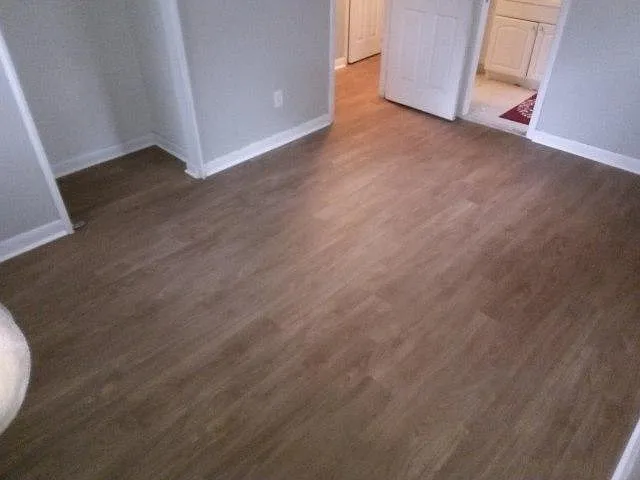 4 bed, 1375 sqft, $2,200 — Photo 1
