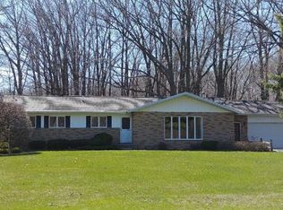 8069 Larned Rd, Port Austin, MI 48467