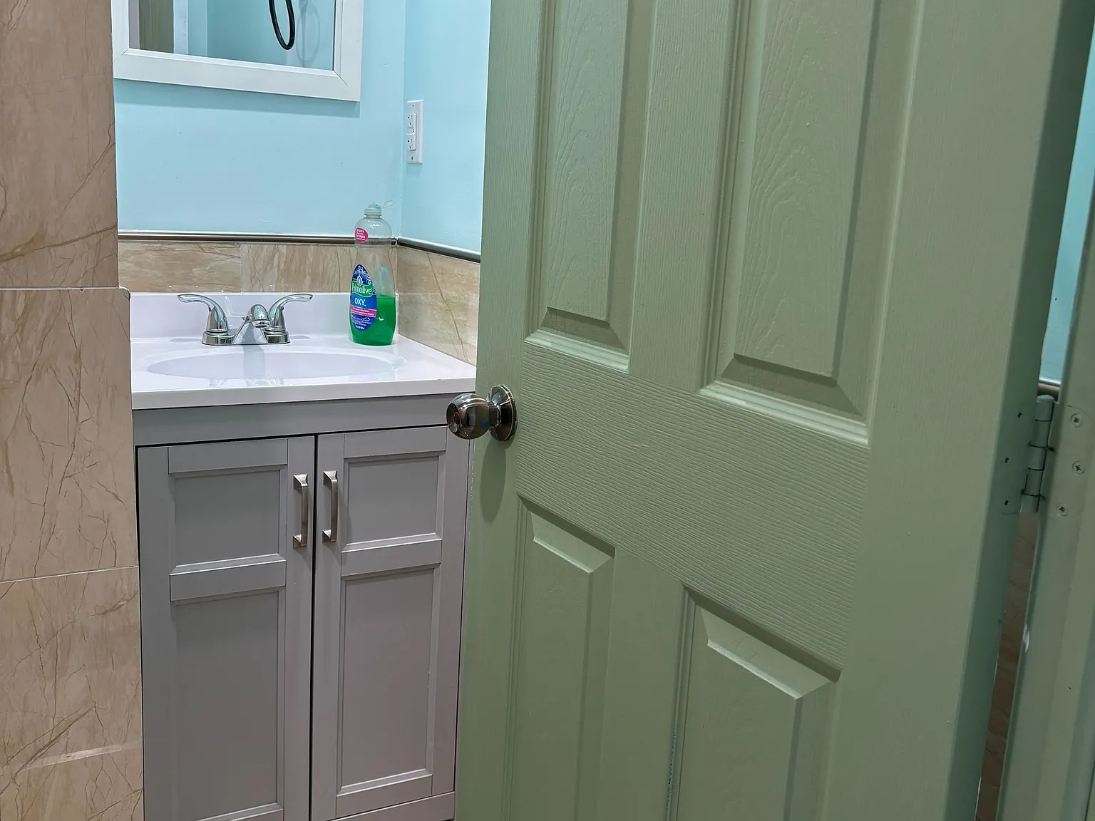 1 bed, $1,200 — Photo 3