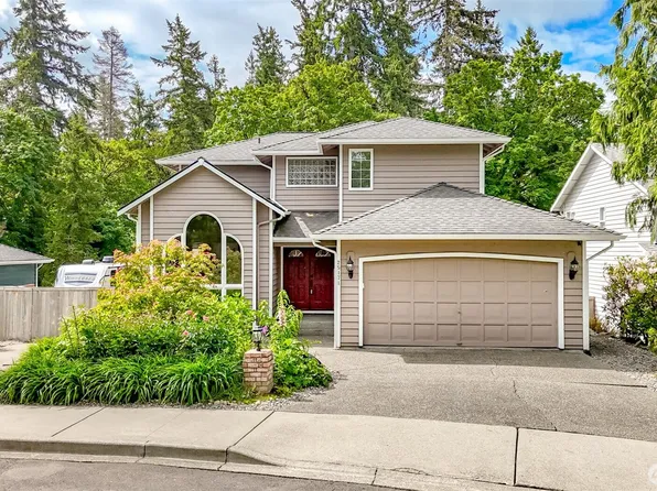 25171 13th Avenue S, Des Moines, WA 98198