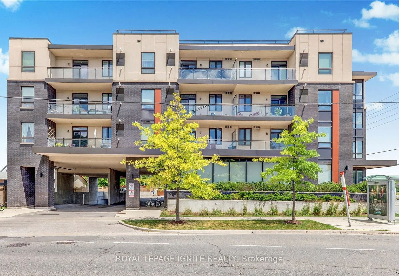3560 Saint Clair Ave E — Photo 1