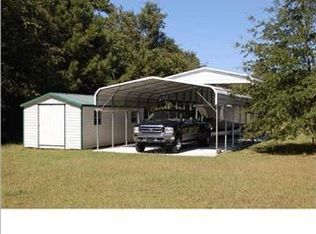 8160 Palmetto Rd, Edisto Island, SC 29438