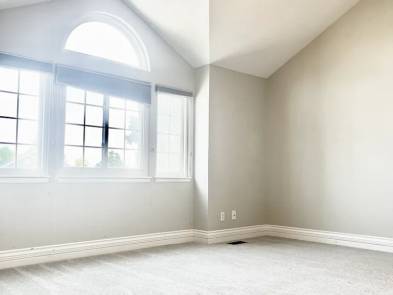 7464 La Quinta Ln — Photo 26