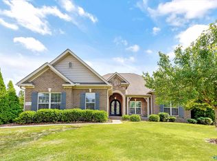 3005 Laurel Cove Way, Gurley, AL 35748
