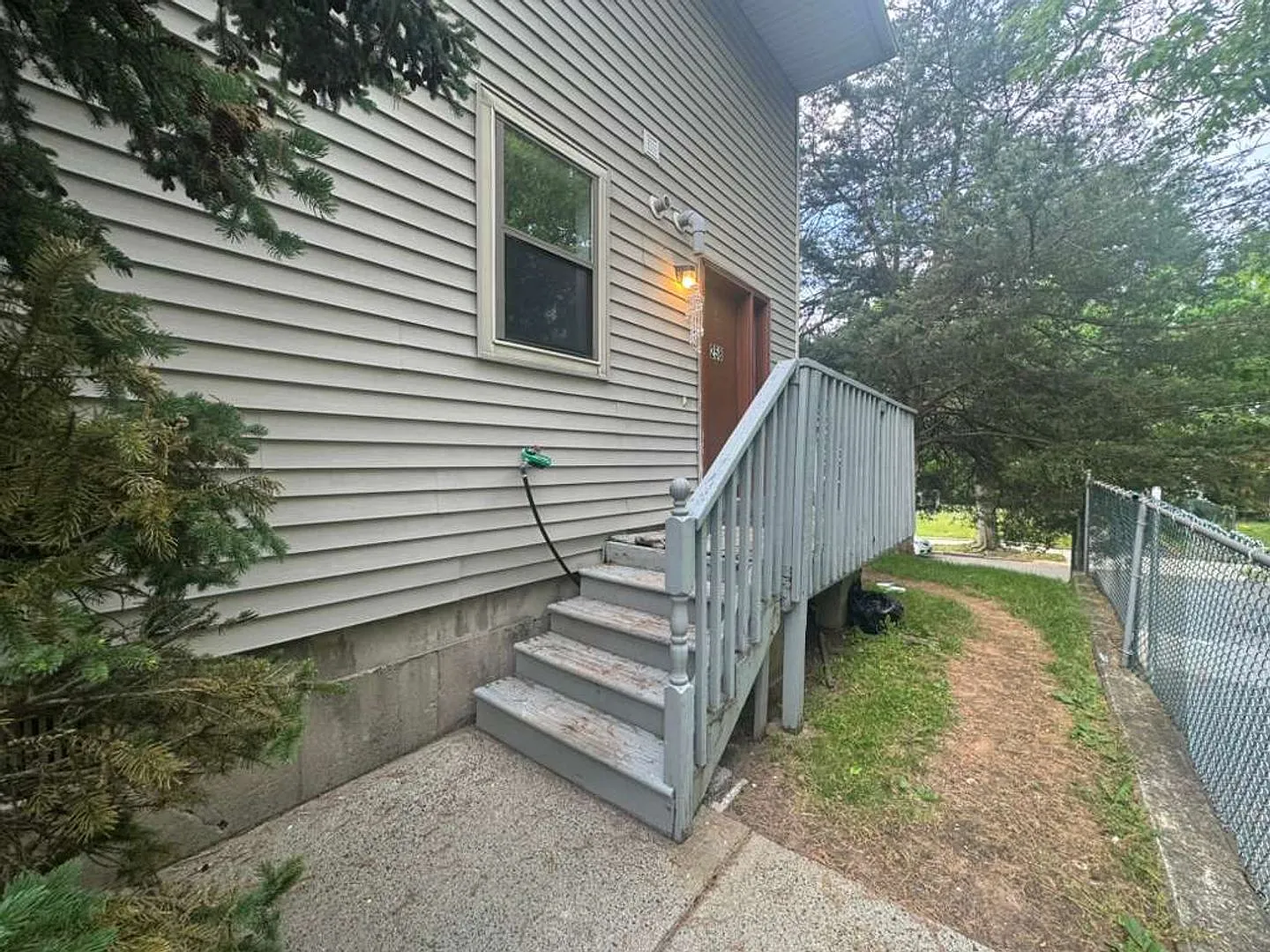 258 Fairmont Ave — Photo 3