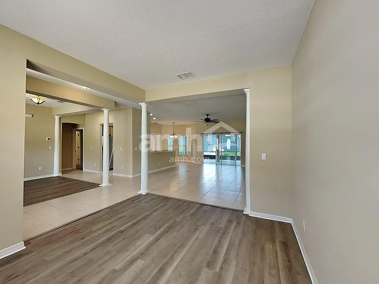 1601 Shadowood Ct — Photo 7