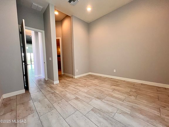 4th image of 14205 N Stone View Pl
