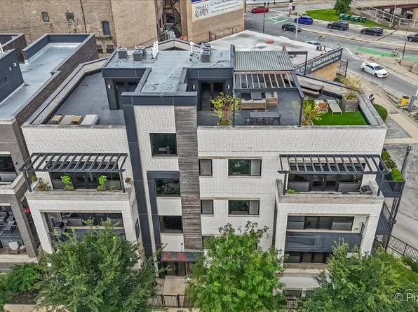 1334 W Walton St #1W, Chicago, IL 60642