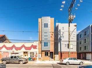 1331 N 17th St #3, Philadelphia, PA 19121