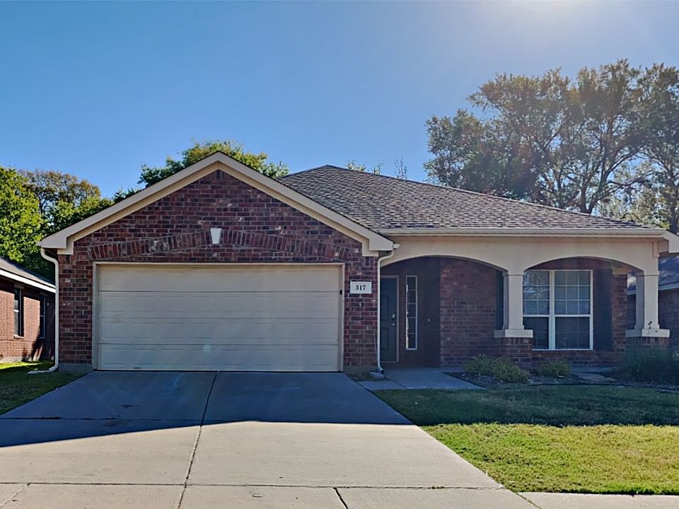 1st image of 317 Mimosa Dr