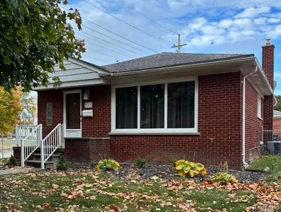 8760 Mayfair St, Taylor, MI, 48180