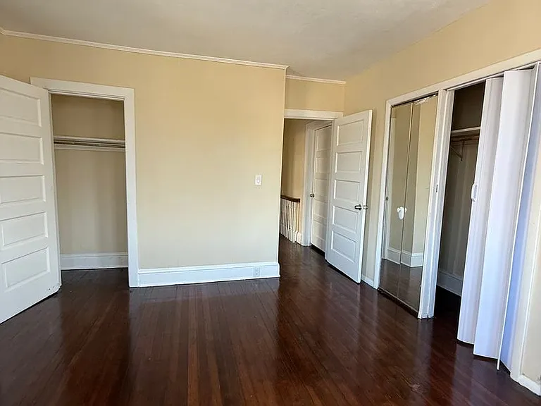 1442 W State St — Photo 22